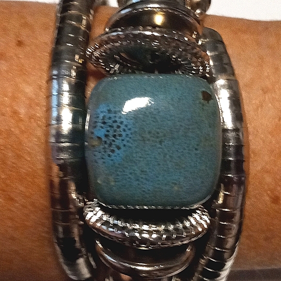 Vintage Bohemian Blue Cubed Big Silver Coil Wrap Around Dangle Bangle Bracelet - Picture 11 of 12